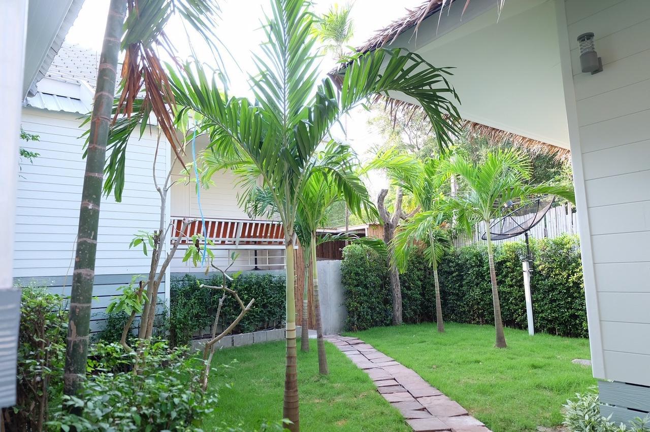 Aquna Huahin Resort Extérieur photo