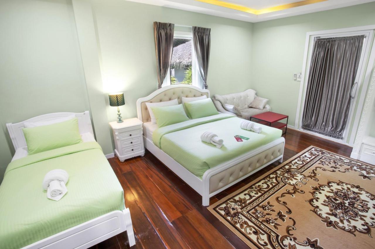 Aquna Huahin Resort Extérieur photo